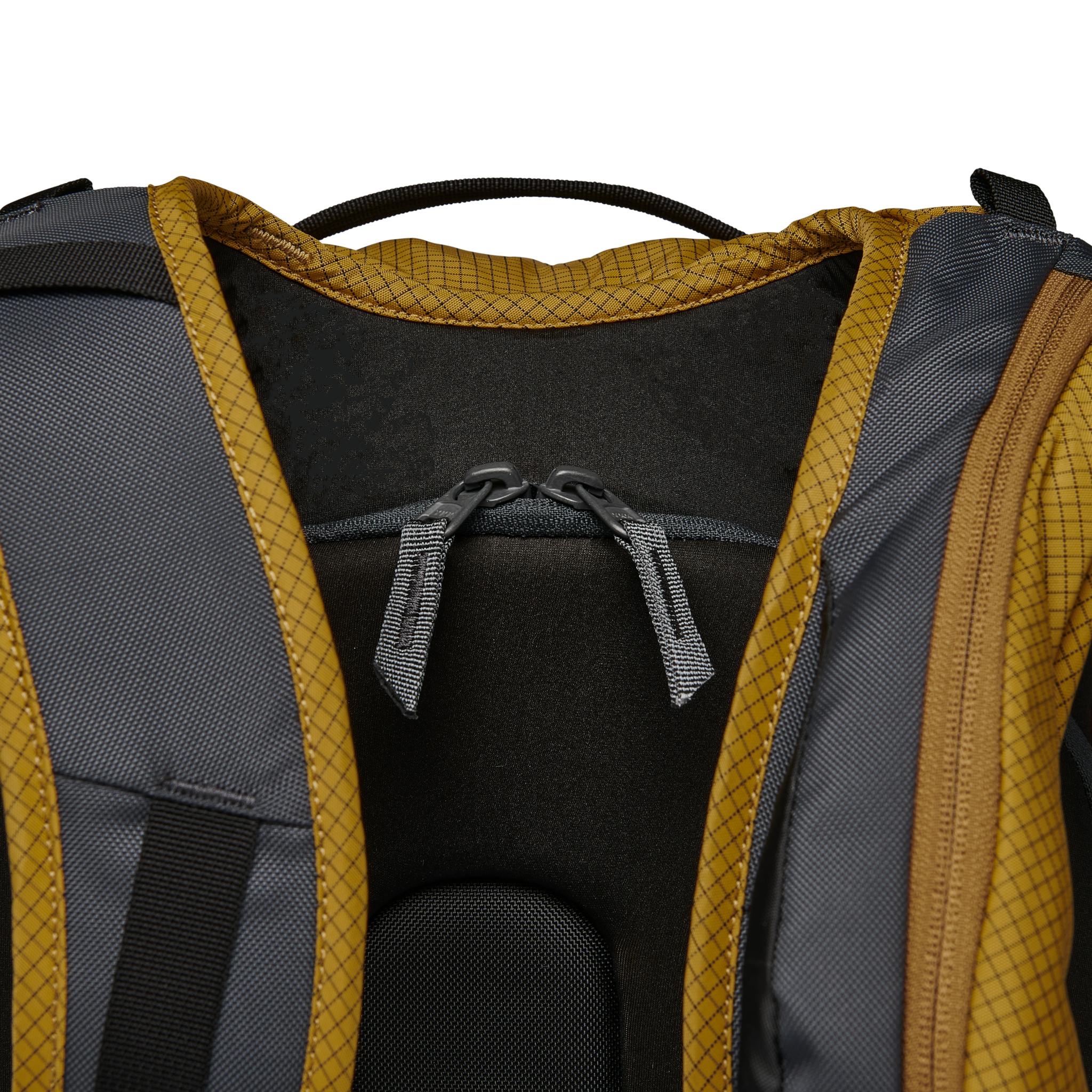 Dawn Patrol 25 Backpack, Back-Panel access